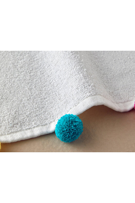 Yılbaşı Paintball Pamuklu Ponponlu El Havlusu 30x50 Cm Ekru