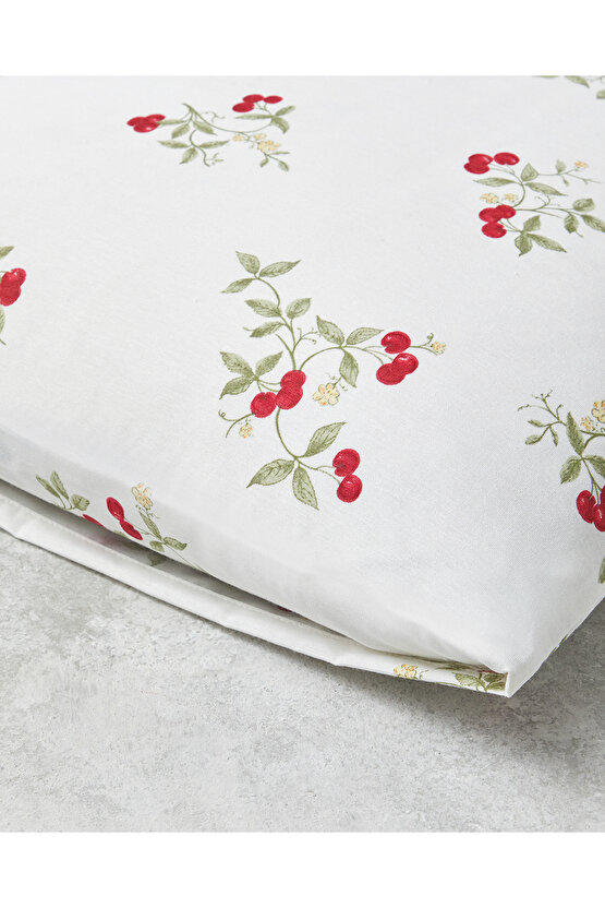 Cherry Blossom Kolay Ütülenir 2li Yastık Kılıfı 50x70 cm Beyaz - Kırmızı