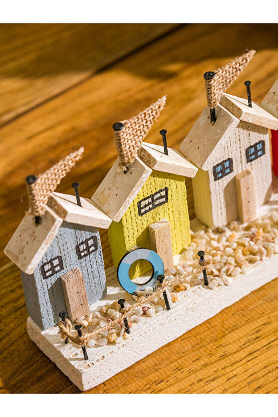 Ev Figürlü Dekoratif Obje 20 cm