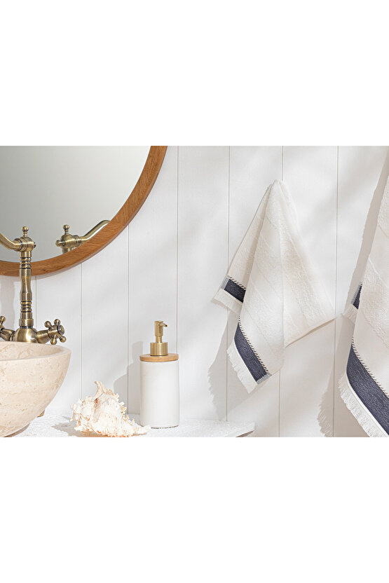 Lucina Pamuklu Saçaklı El Havlusu 30x40 Cm Ekru-lacivert