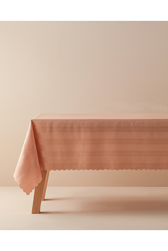 Mila Masa Örtüsü 150x200 Cm Pudra