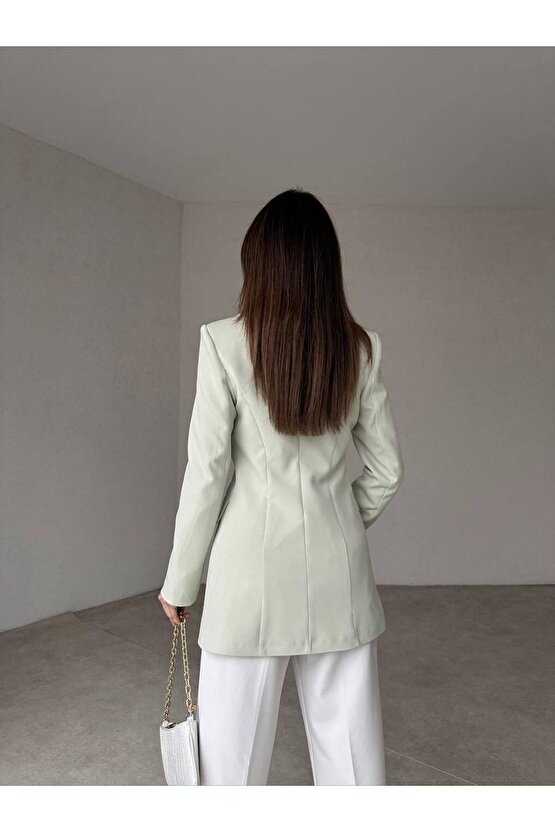 Kadın Çift Düğme Atlas Kumaş Ceket