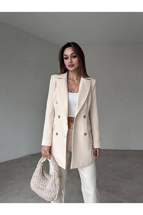 Kadın Çift Düğme Atlas Kumaş Ceket