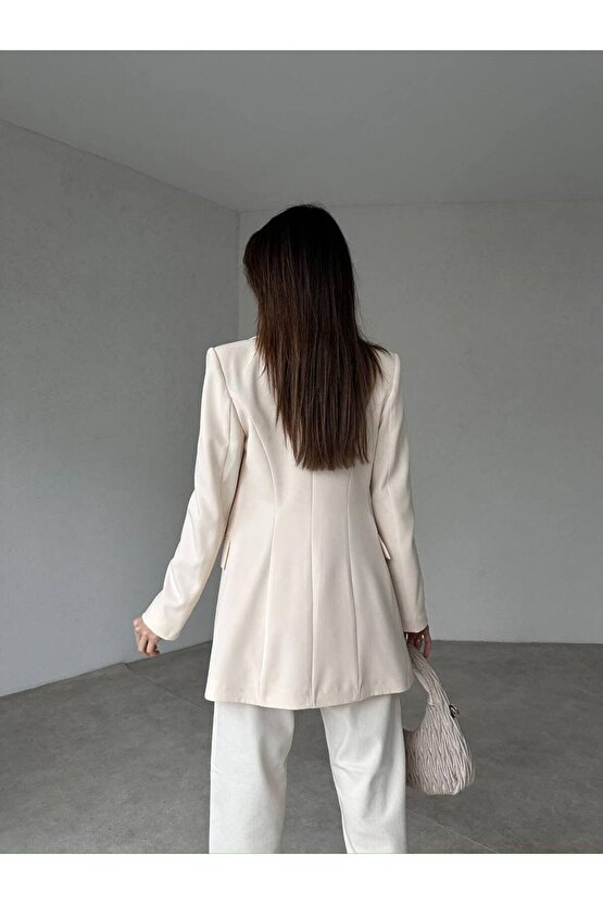 Kadın Çift Düğme Atlas Kumaş Ceket