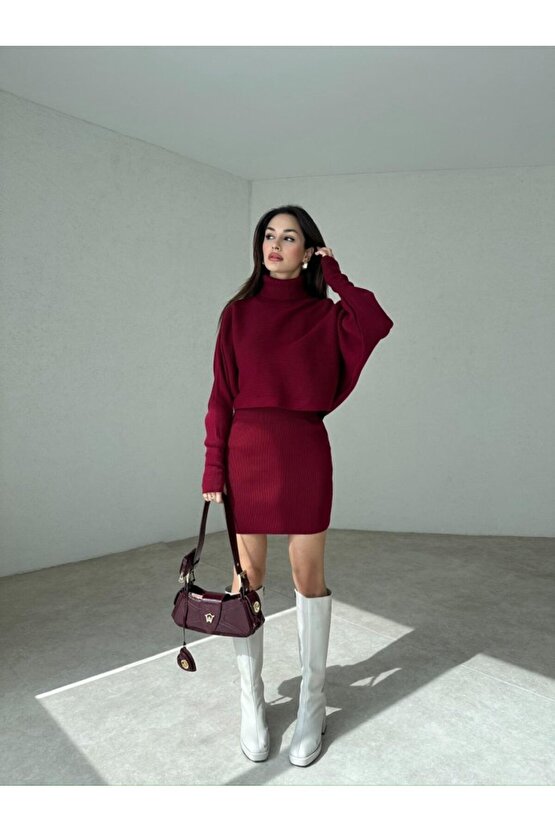 PARMAK GEÇME DETAYLI FİTİLLİ TRİKO TAKIM