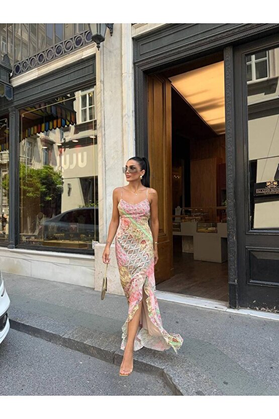 Desenli İnce Askılı Pembe Uzun Şifon Elbise