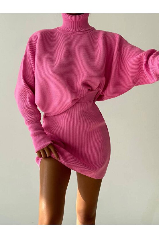 PARMAK GEÇME DETAYLI FİTİLLİ TRİKO TAKIM