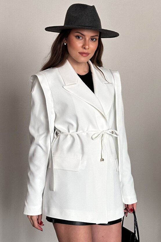 Kadın Kuşaklı Omuz Detaylı Blazer Ceket - Casual Modern Tasarım
