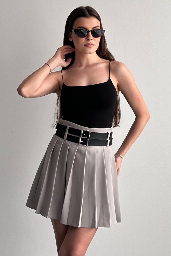 Kadın Çift Kemerli Şortlu Pileli Mini Etek - Yüksek Bel İç Göstermez Günlük Şık Kombin Eteği