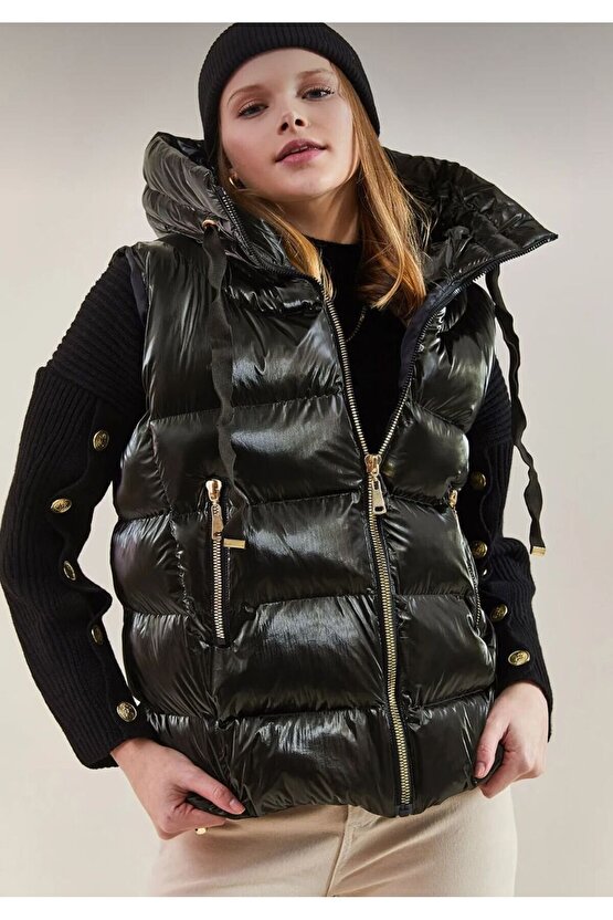 Gold Fermuarlı Kapüşonlu Siyah Şişme Yelek