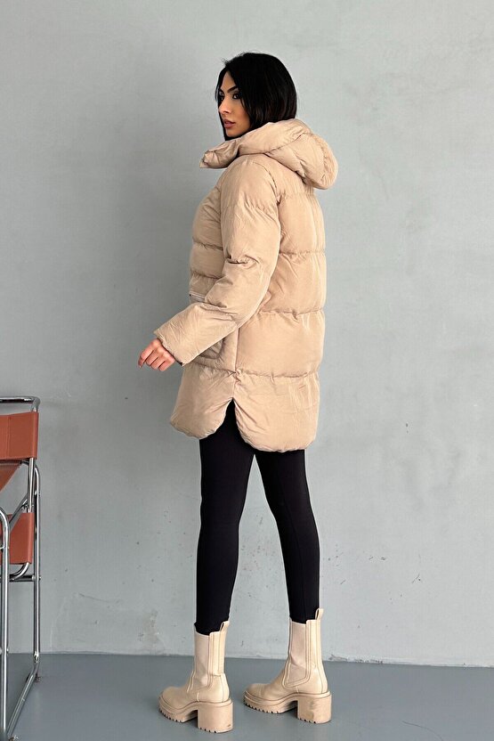 Kadın Kapüşonlu Şişme Uzun Mont
