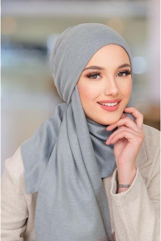 Gri Triko Kelebek Bone Şal