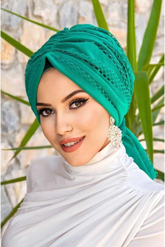 Bahar Yeşili File Tokalı Bone