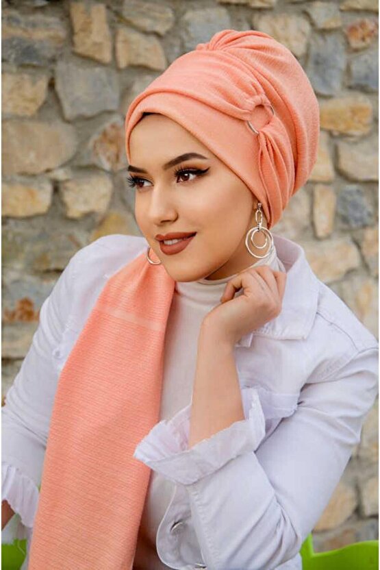 Somon Toka Detaylı Atkılı Bone