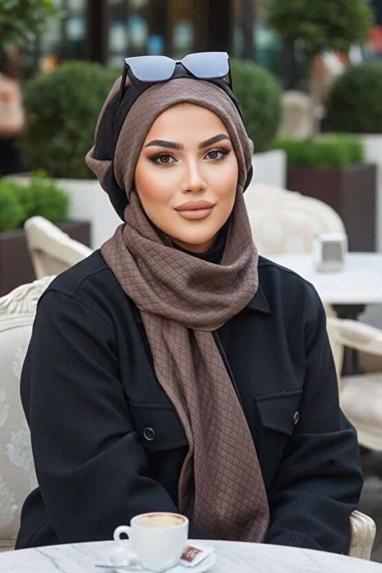 Vizon Siyah Kapitone Tesettür Bere