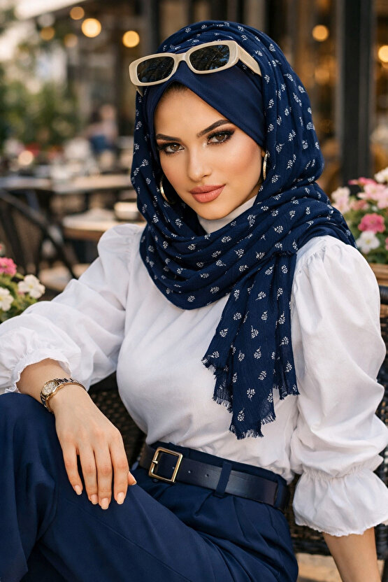 Lacivert Çiçekli Baskılı Şapkalı Şal