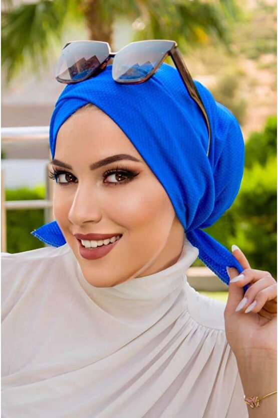 Saks Mavi Çapraz Bone