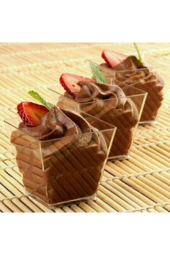 Prizma Mini Mika Plastik Sunum Kabı Kübik Kase Kapaklı 200 Cc - **12** Adet