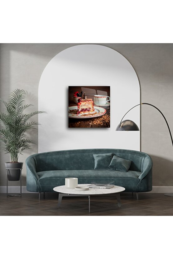 Vişneli Kremalı Pasta ve Kahve Temalı Baskı