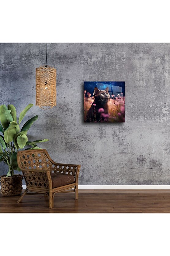 Yıldızlı Gece ve Çiçekler Arasında Siyah Kedi Cam Tablo