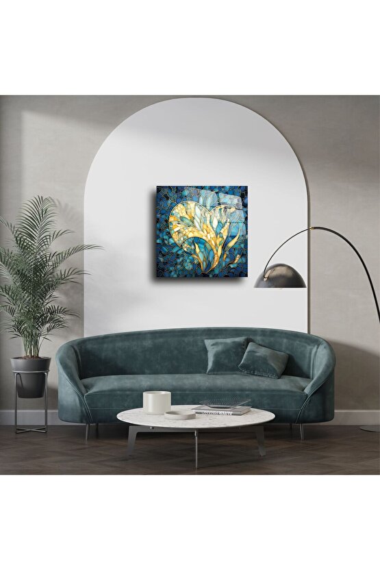 Kalp Desenli Cam Tablo