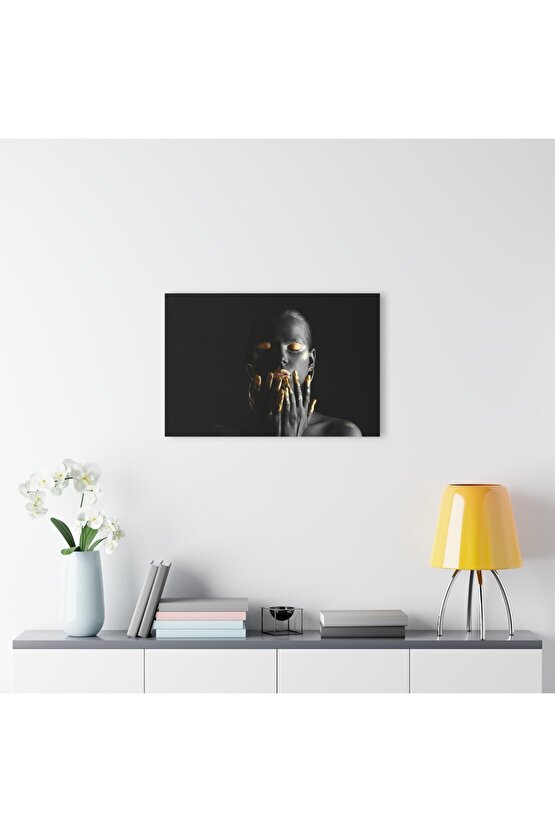 Kadın Model Cam Tablo Duvar Dekoru 5