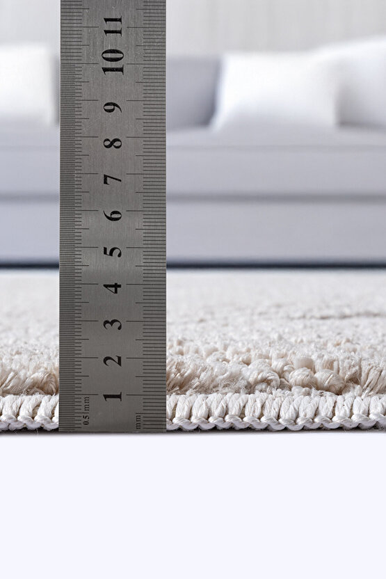 Yalın Modern Dokuma Halı Kaymaz Tabanlı Yıkanabilir Salon ve Oturma Odası Halısı 5577 Krem