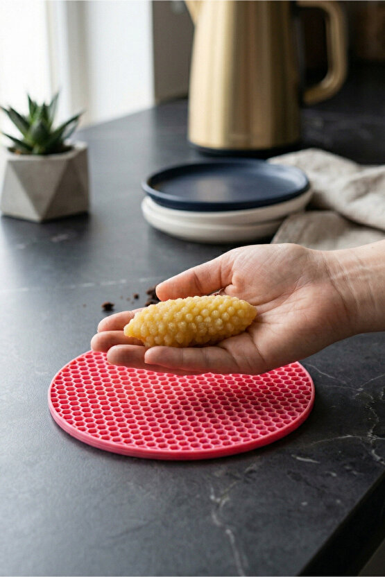 Home Silikon Nihale Petek Desenli Kalburabastı Kalıbı