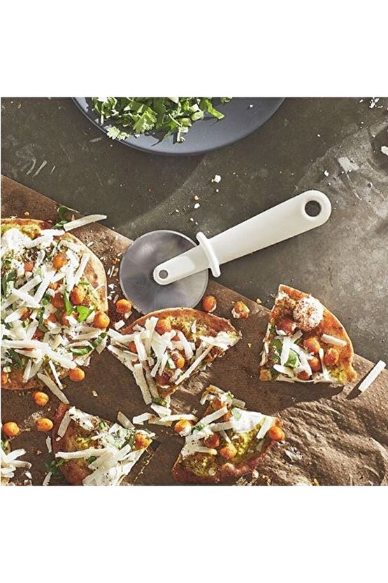 Uppfylld Pizza Kesici, Kırık Beyaz