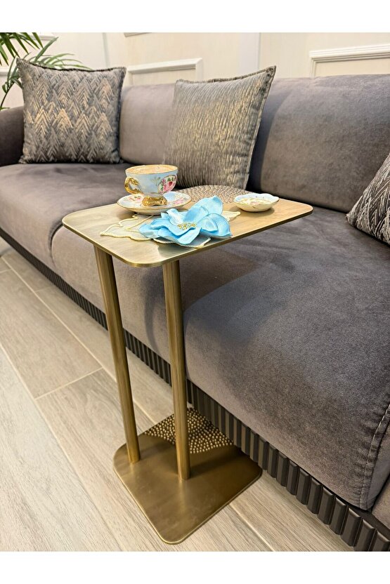 ARVELLA ESKİTME GOLD SUNUMLUK 28.5 cm 23 cm