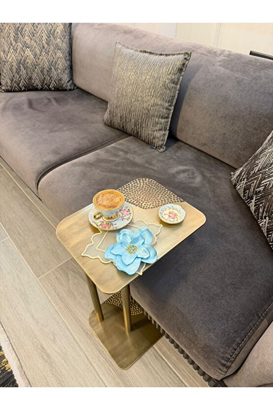 ARVELLA ESKİTME GOLD SUNUMLUK 28.5 cm 23 cm