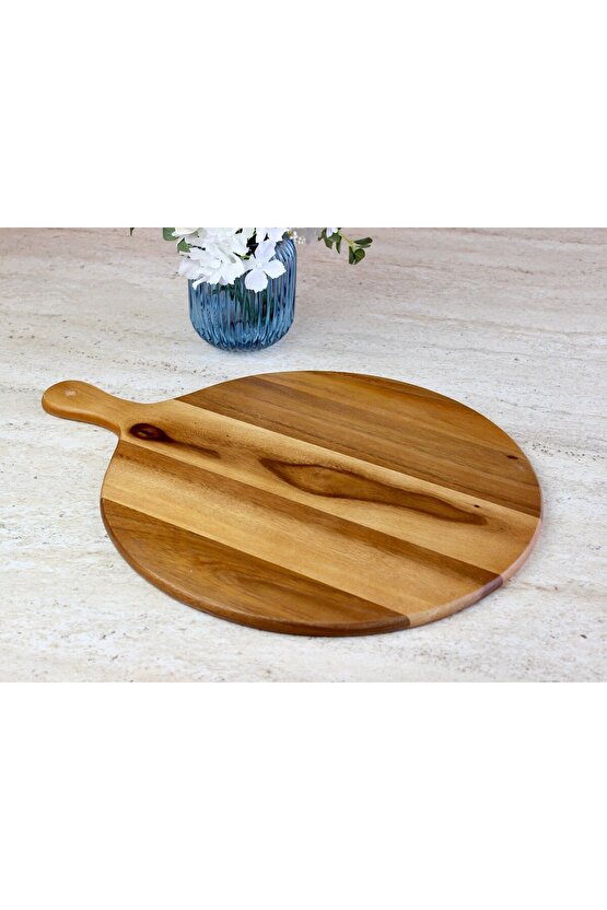 Doğal Akasya Ağacı Yuvarlak Pizza ve Sunum Tahtası, Saplı Büyük Boy Ahşap Şarküteri Tepsisi (42 x 54,5 x 1,5 cm)