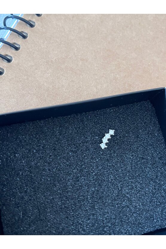 Taşlı piercing