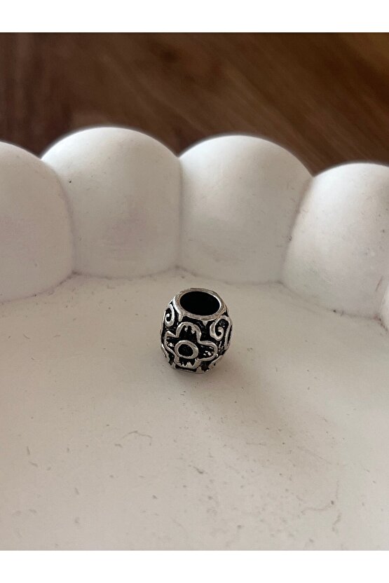 Çelik charm