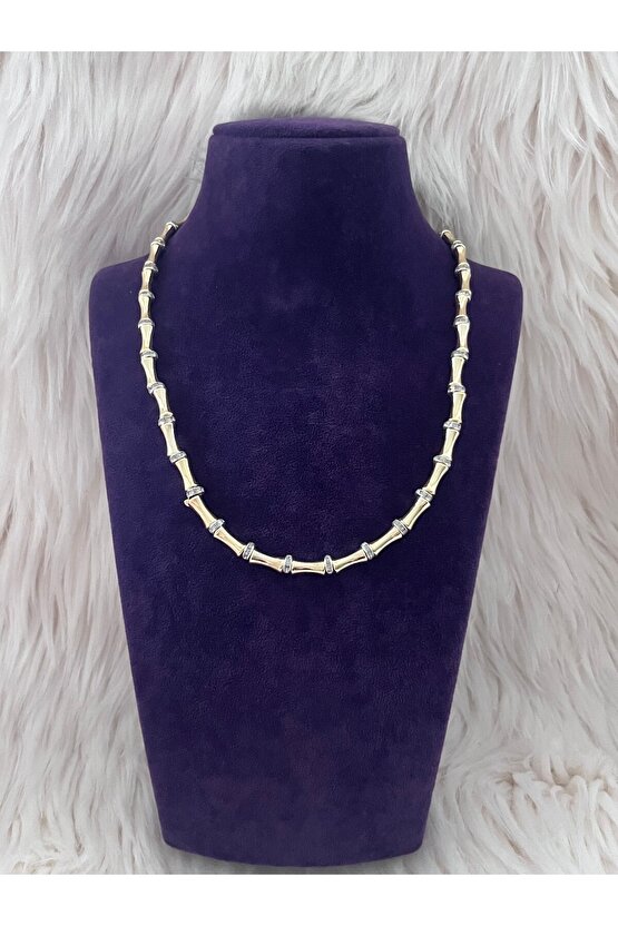 Gold ve taşlı silver detaylı kolye
