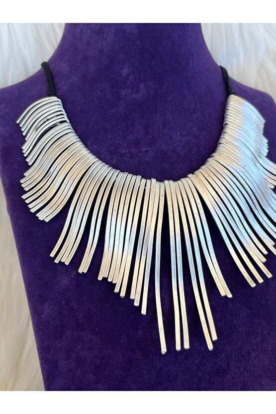 Luno Zamak kolye