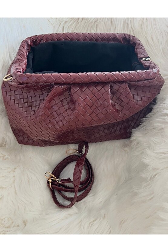Siyah mini çanta