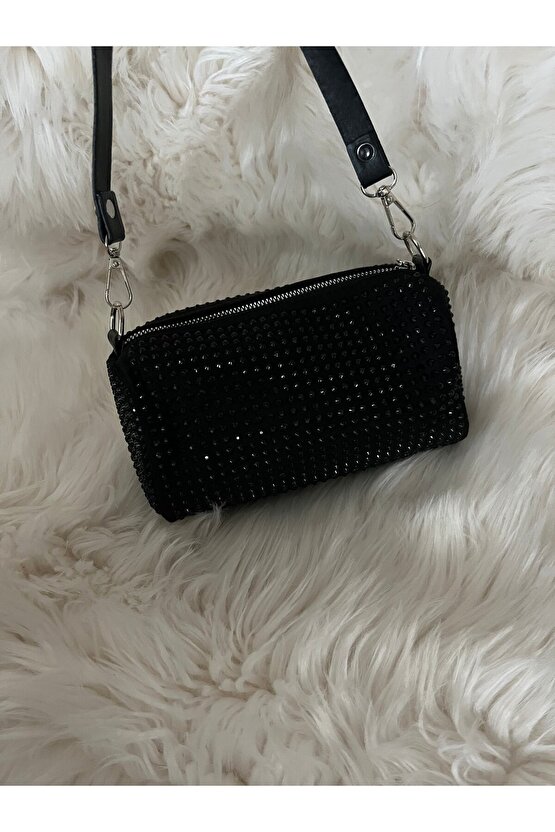 Siyah mini çanta