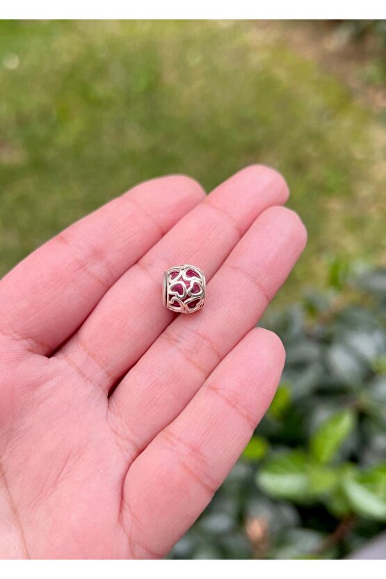 Kırmızı Kalpli Küre Charm