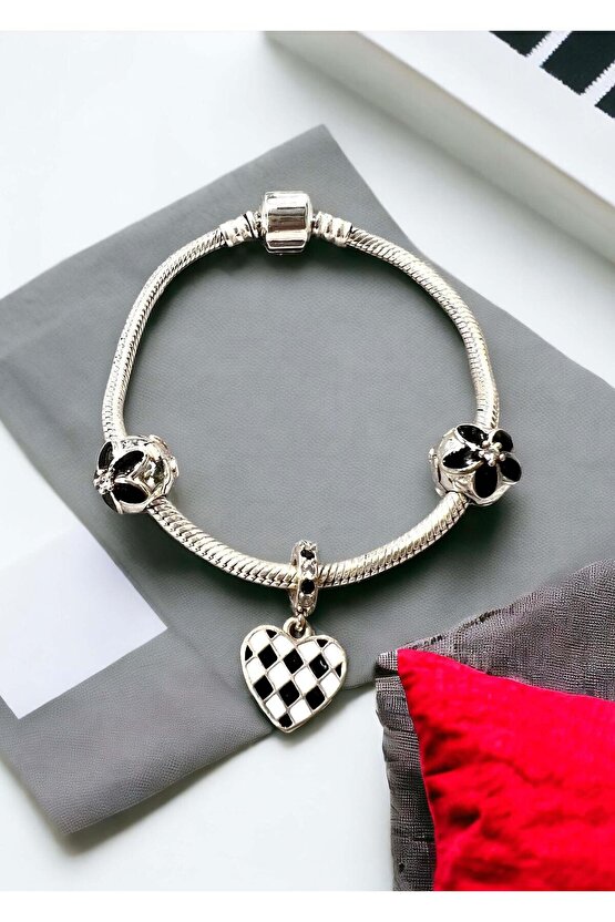 Dama Kalp Charm