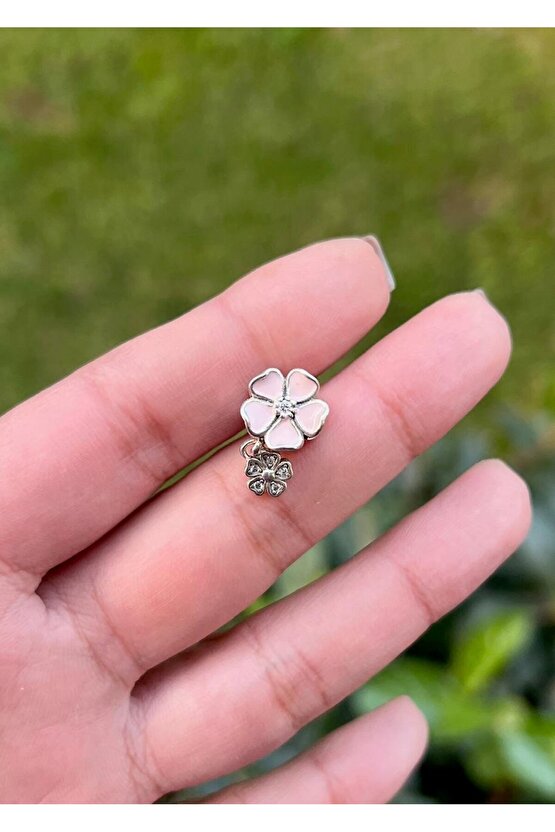 Pembe Çiçek Charm