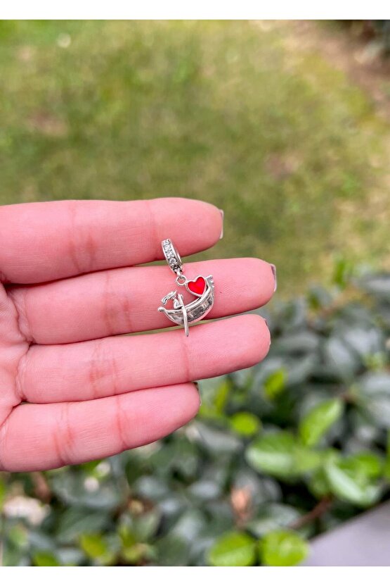 Sallantılı Aşk Sandalı Charm