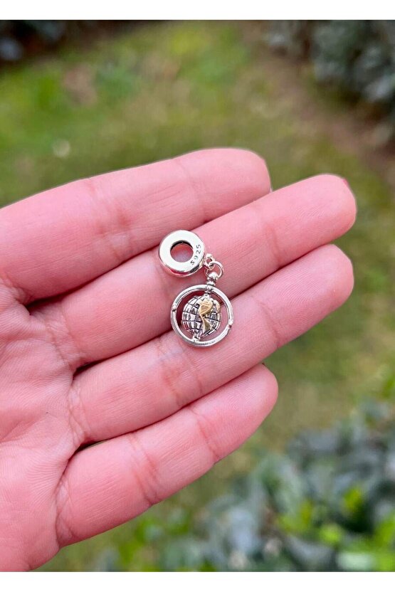 Dünya Charm