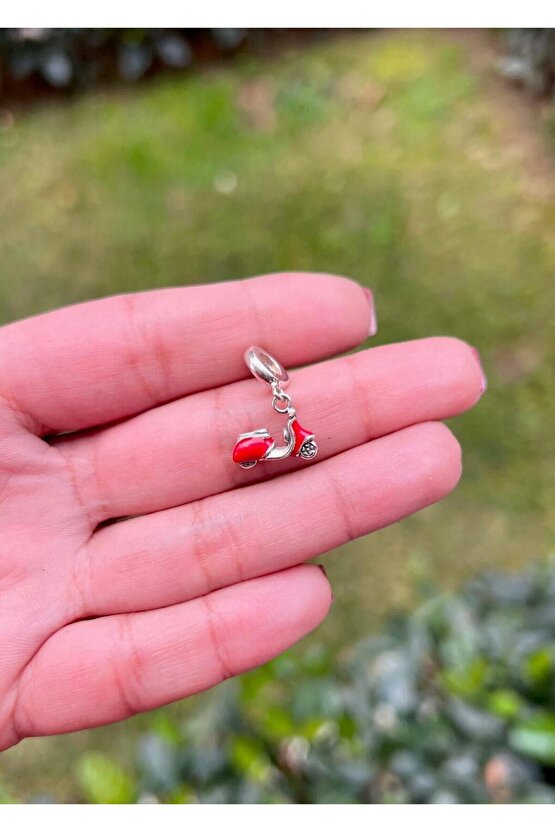 Kırmızı Motorsiklet Charm