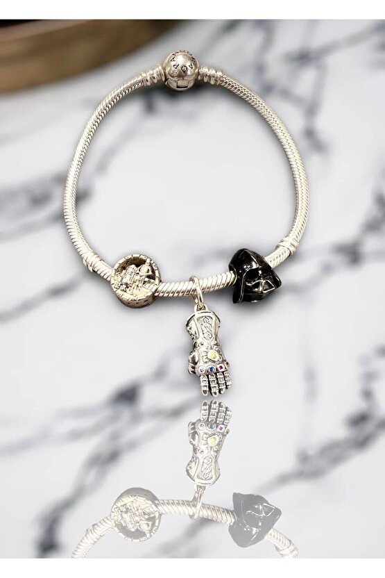 Sonsuzluk Eldiveni Charm