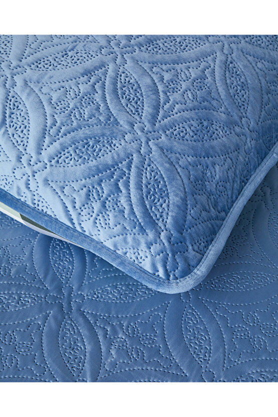 Ornate Check Çift Taraflı Kadife Tek Kişilik Yatak Örtüsü Takımı Koyu Mavi