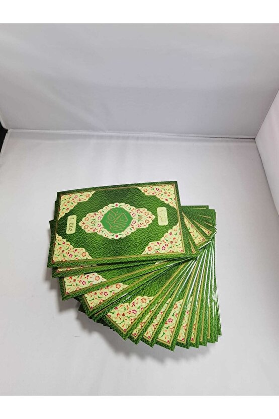 Qr Kodlu Medine Hatlı Orta Boy 30 Cüz Kuran-ı Kerim Karekodlu (KAPAK RENGİ DEĞİŞEBİLİR)