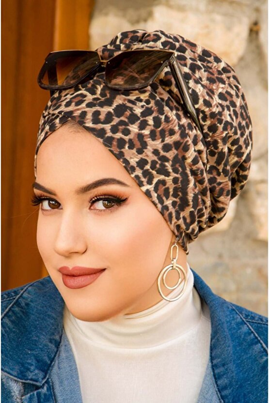 Leopar Çapraz Bantlı Dolgulu Bone