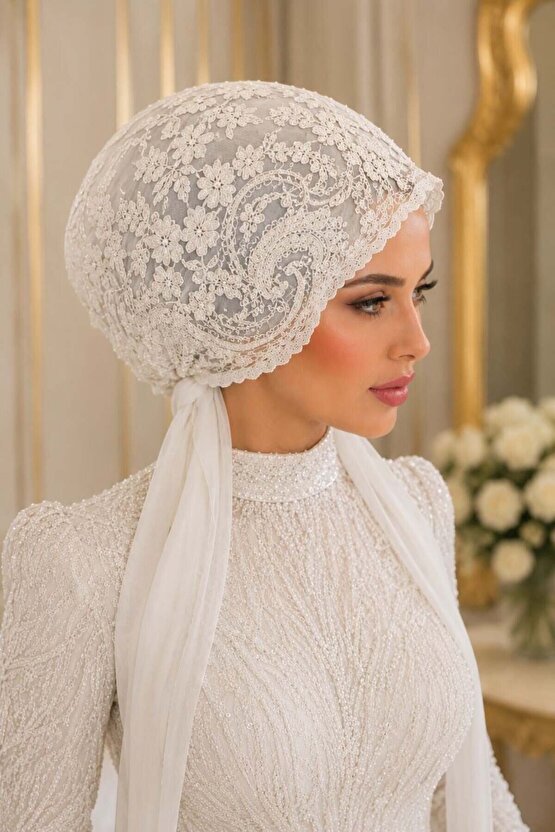 Kırık Beyaz Güpürlü Abiye Eşarp Bone