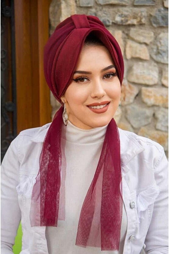 Bordo Fularlı Şapka Bone